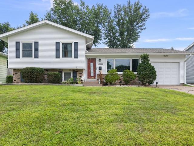 House for sale in Davenport, Iowa