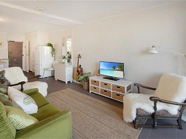 Granny Flat for rent in North Fremantle, Western Australia