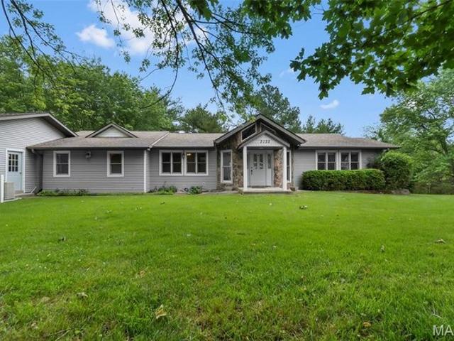 House for sale in Jackson, Missouri