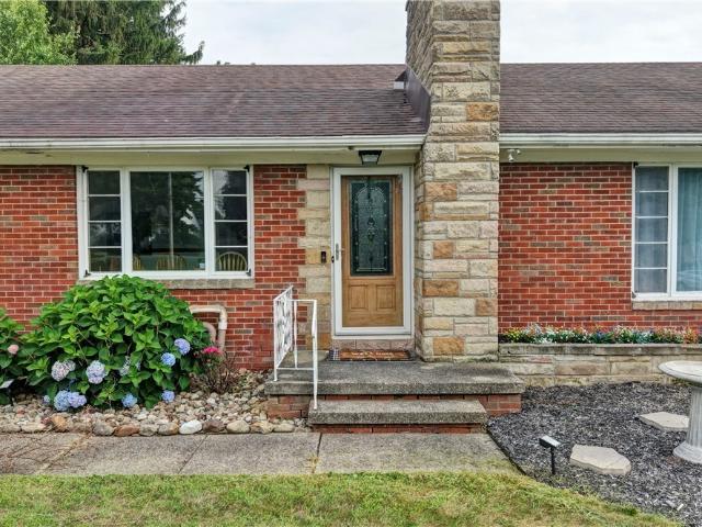 House for sale in Uniontown, Ohio