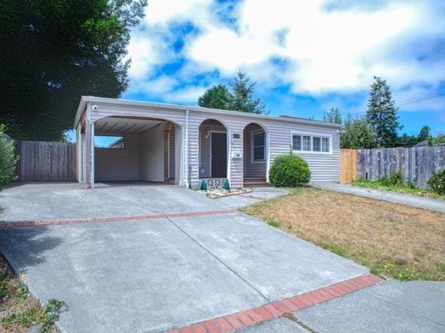 House for sale in Humboldt, California