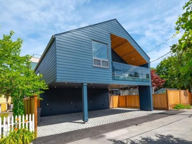 Townhouse for sale in Vancouver, British Columbia