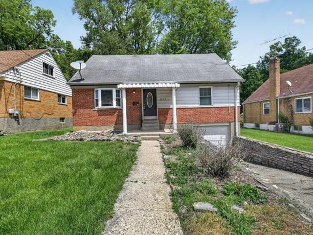House for sale in Roselawn, Ohio