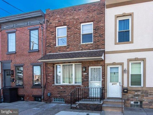 Townhouse for sale in Philadelphia, Pennsylvania
