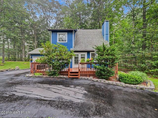 House for sale in Pocono Farms East, Coolbaugh Township