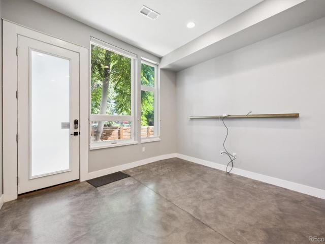 Townhouse for sale in Denver