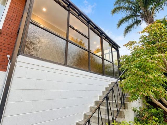 Apartment for rent in Waitākere, Waitākere Ranges