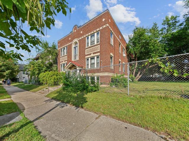 Apartment for sale in Hennepin, Minnesota
