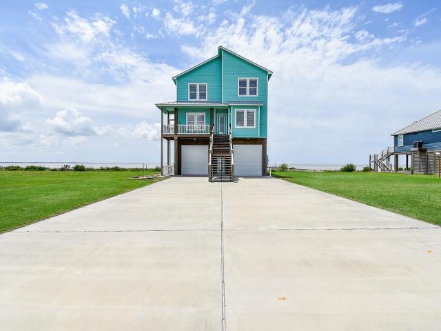 House for sale in Palacios