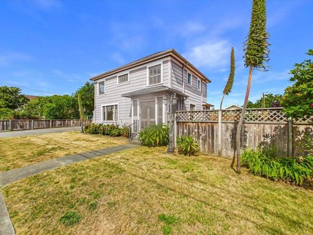 House for sale in Humboldt, California