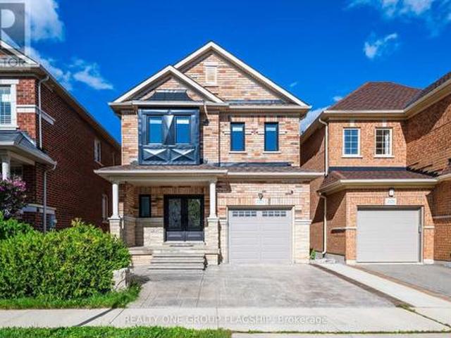 House for sale in Oakville, Ontario