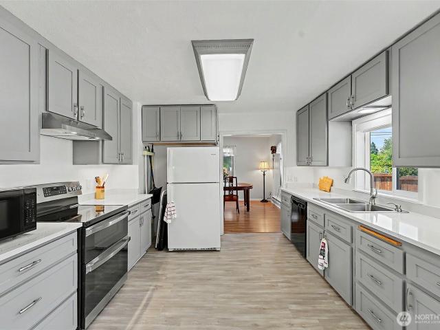 House for sale in University Place, Washington
