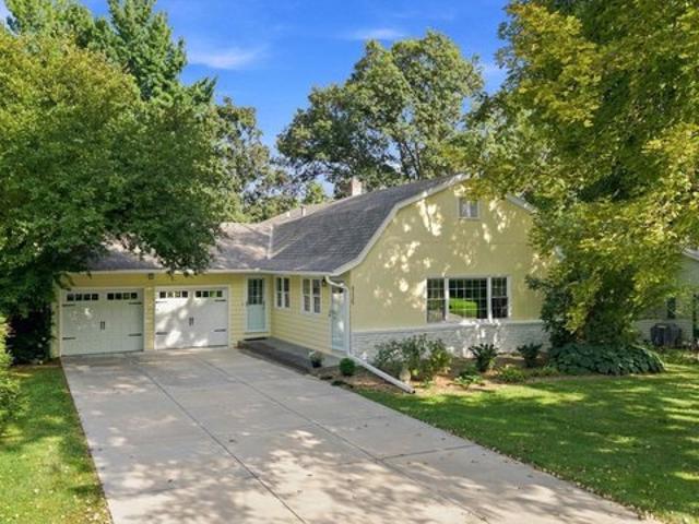 House for sale in Millard, Omaha