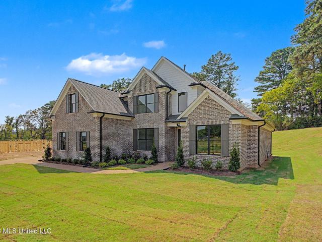 House for sale in Hernando, Mississippi