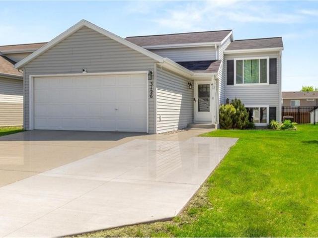 House for sale in Moorhead, Minnesota