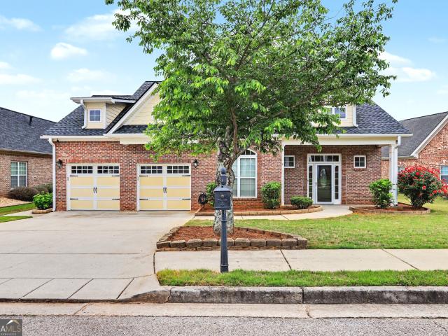 House for sale in Hampton, Georgia