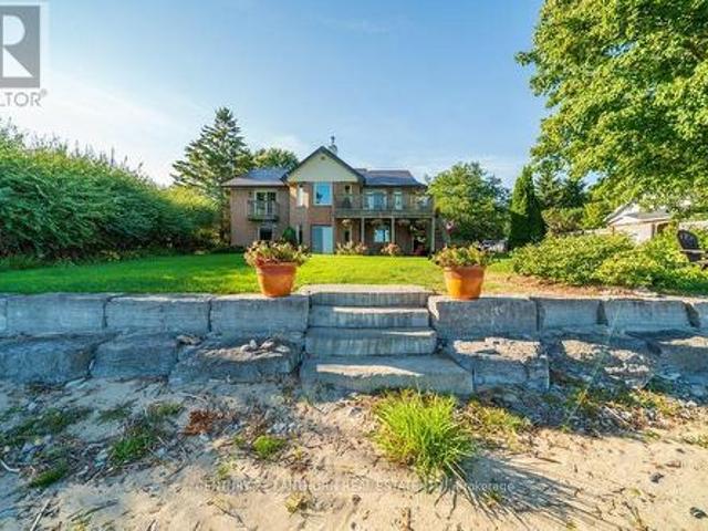 House for sale in Ontario