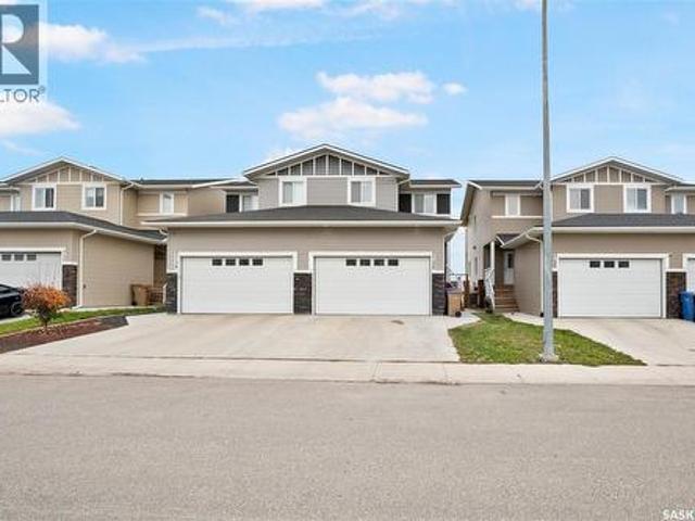 House for sale in Hawkstone, Regina