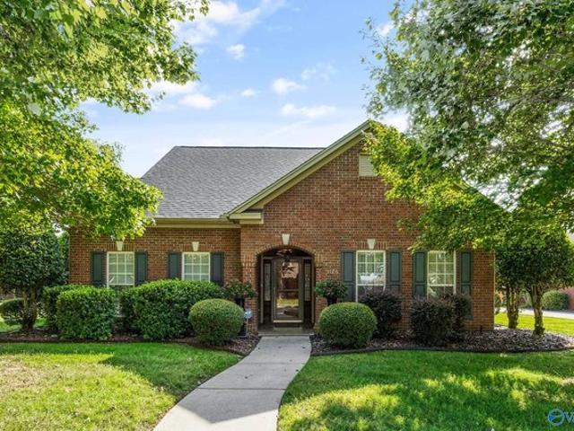 House for sale in Owens Cross Roads, Alabama