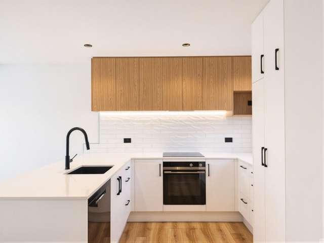 Apartment for rent in Chaslands, Canterbury
