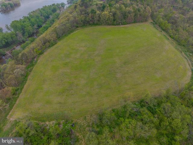 Farm for sale in Dalmatia, Pennsylvania