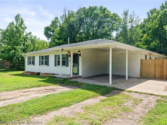 House for sale in Ark