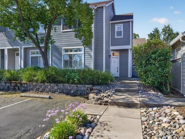 Townhouse for sale in Yolo, California