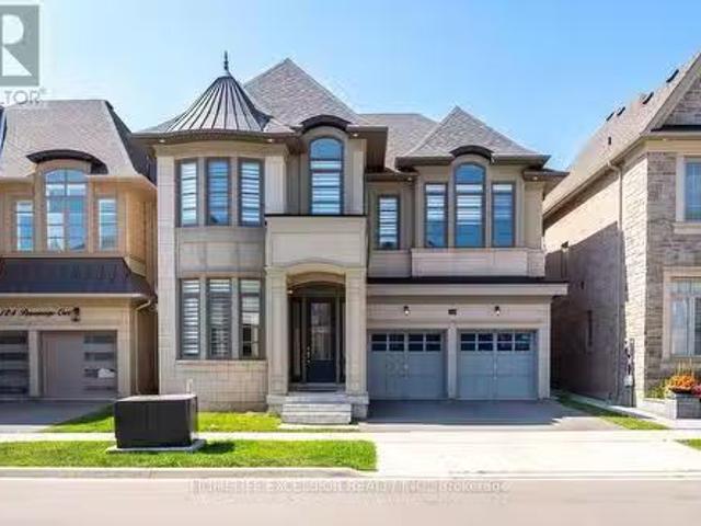 House for sale in Oakville, Ontario