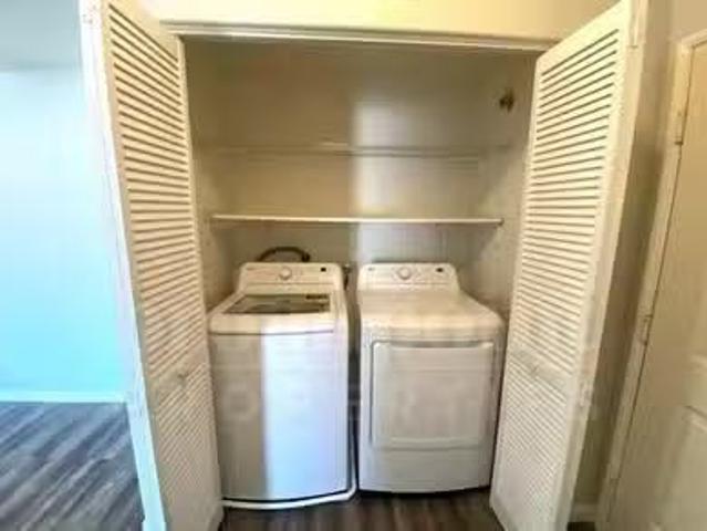 Condo for rent in Corona