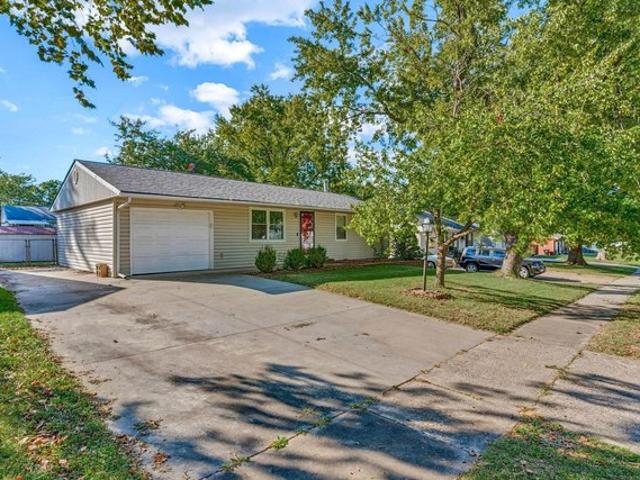 House for sale in Old Farm Addition, Topeka