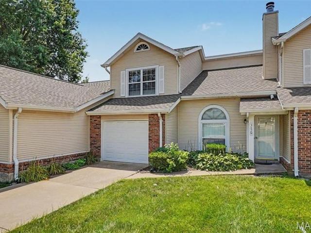 Townhouse for sale in Saint Peters, Missouri