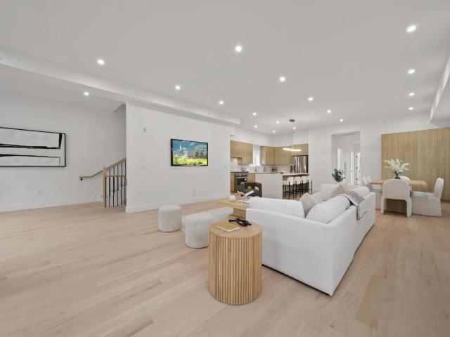Condo for sale in Hudson, New Jersey
