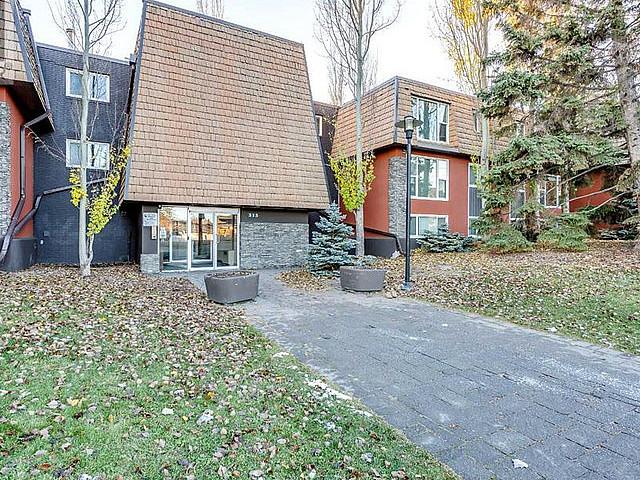 Condo for sale in Northwest, Alberta