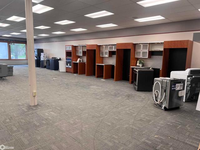 Commercial for sale in Centerville, Iowa