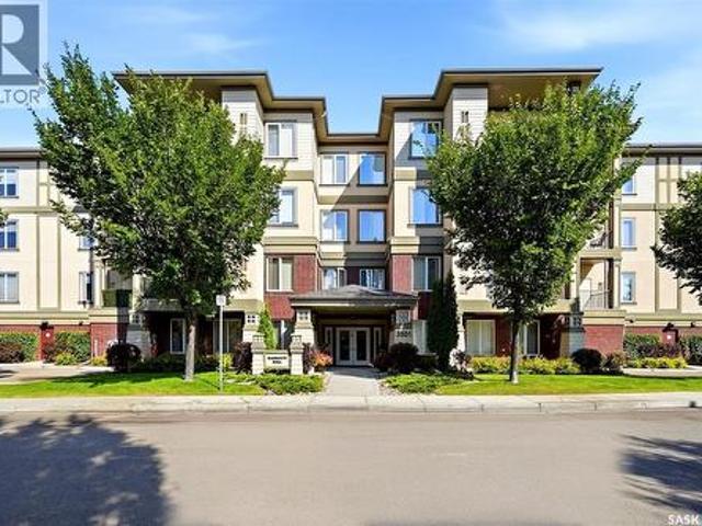 Condo for sale in Hillsdale, Regina