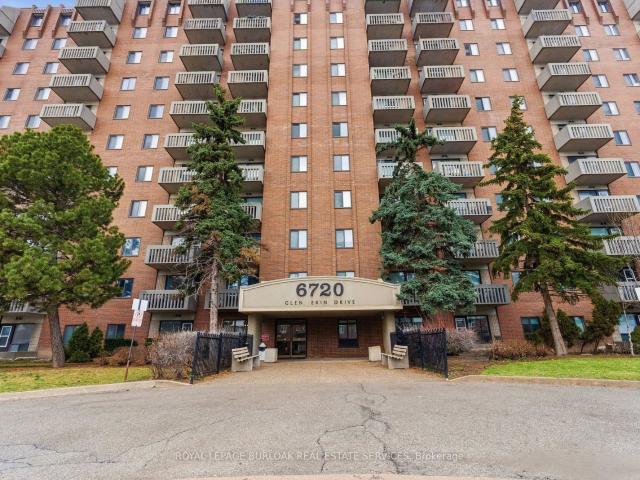 Condo for sale in Woburn, Ontario