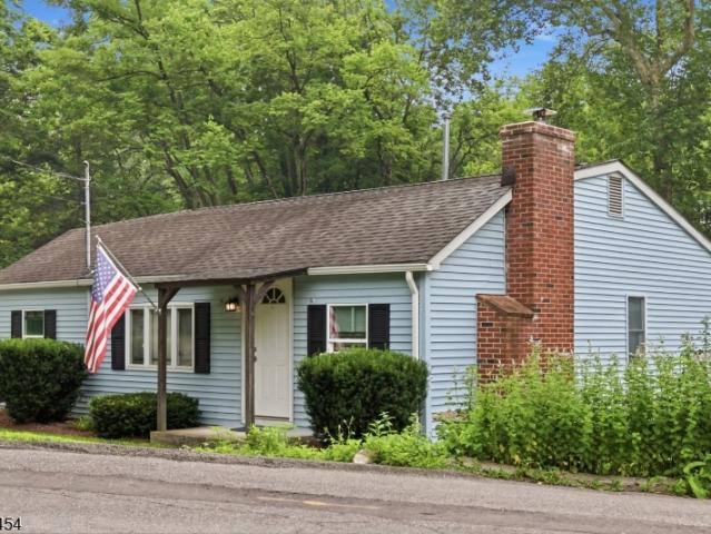 House for sale in Belvidere, New Jersey