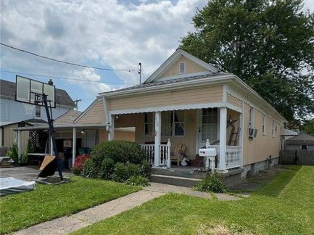 House for sale in Niagara, New York