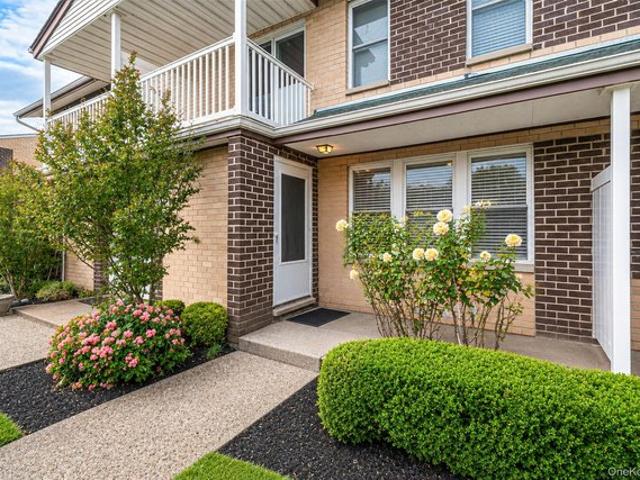 Condo for sale in Centereach, New York