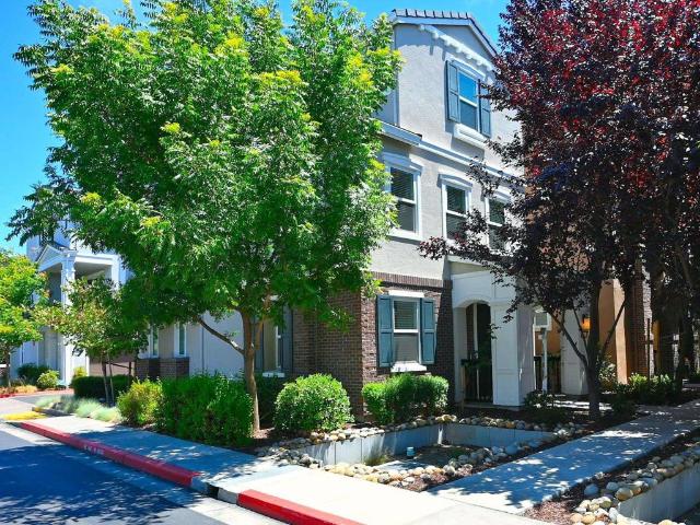 House for sale in Pleasant Hill, California