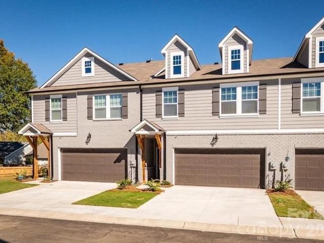 Townhouse for sale in Mecklenburg, North Carolina