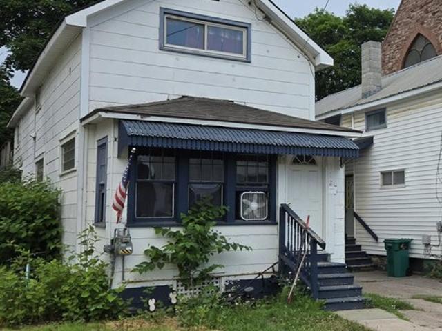 House for sale in Sault Sainte Marie, Michigan