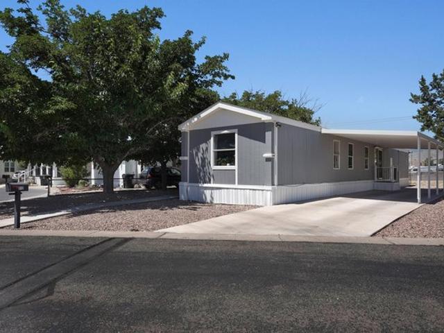 House for sale in New Mexico