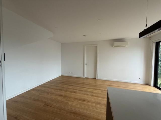 Townhouse for rent in Camerons Creek, Victoria