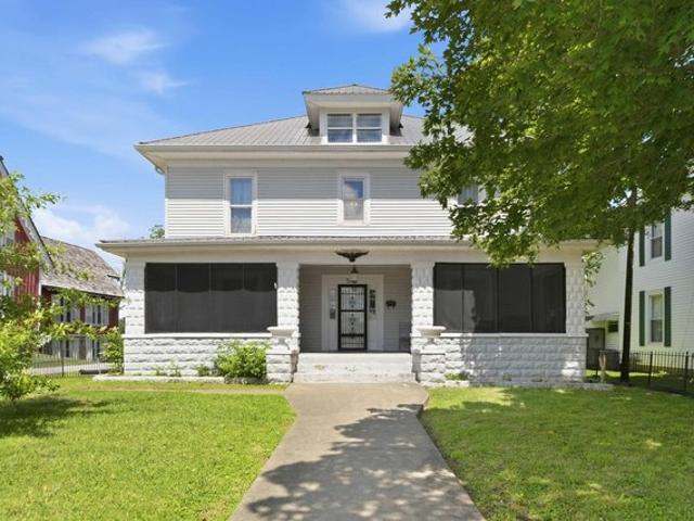 House for sale in Stanford, Kentucky
