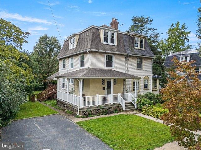 Townhouse for sale in Swarthmore, Delaware County