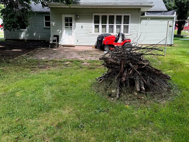 House for sale in Walnut, Bureau County