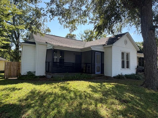 House for sale in Metropolis, Illinois