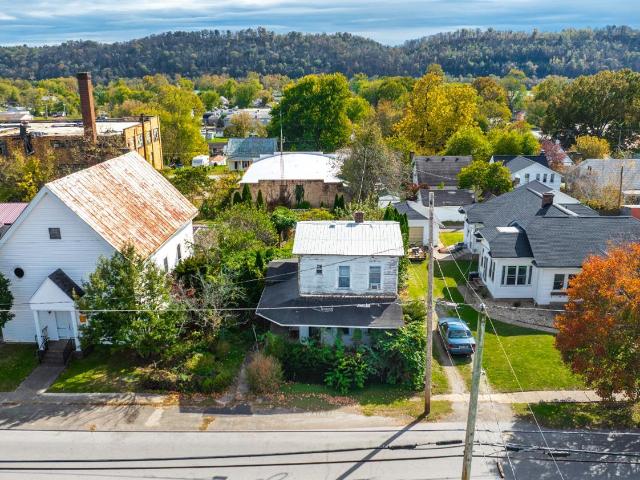 House for sale in Manchester, Ohio