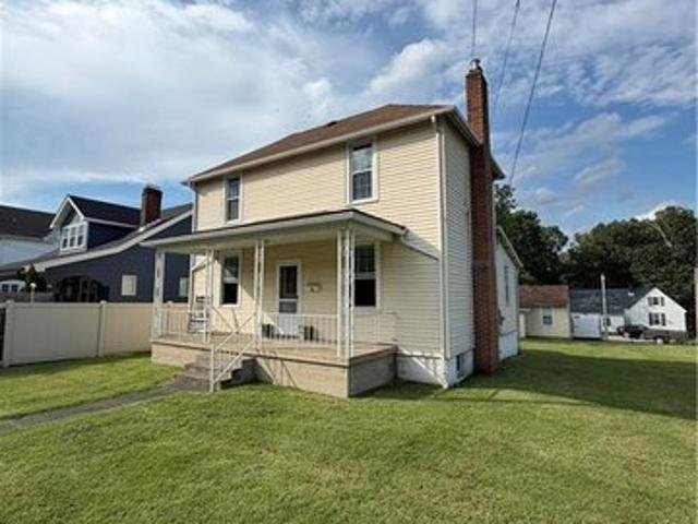 House for sale in Connellsville, Pennsylvania